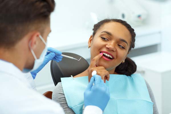 Tips To Prevent Cavities From A General Dentist