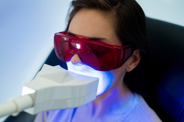 How Does A Dentist Use Laser Dentistry For Dental Cleaning?